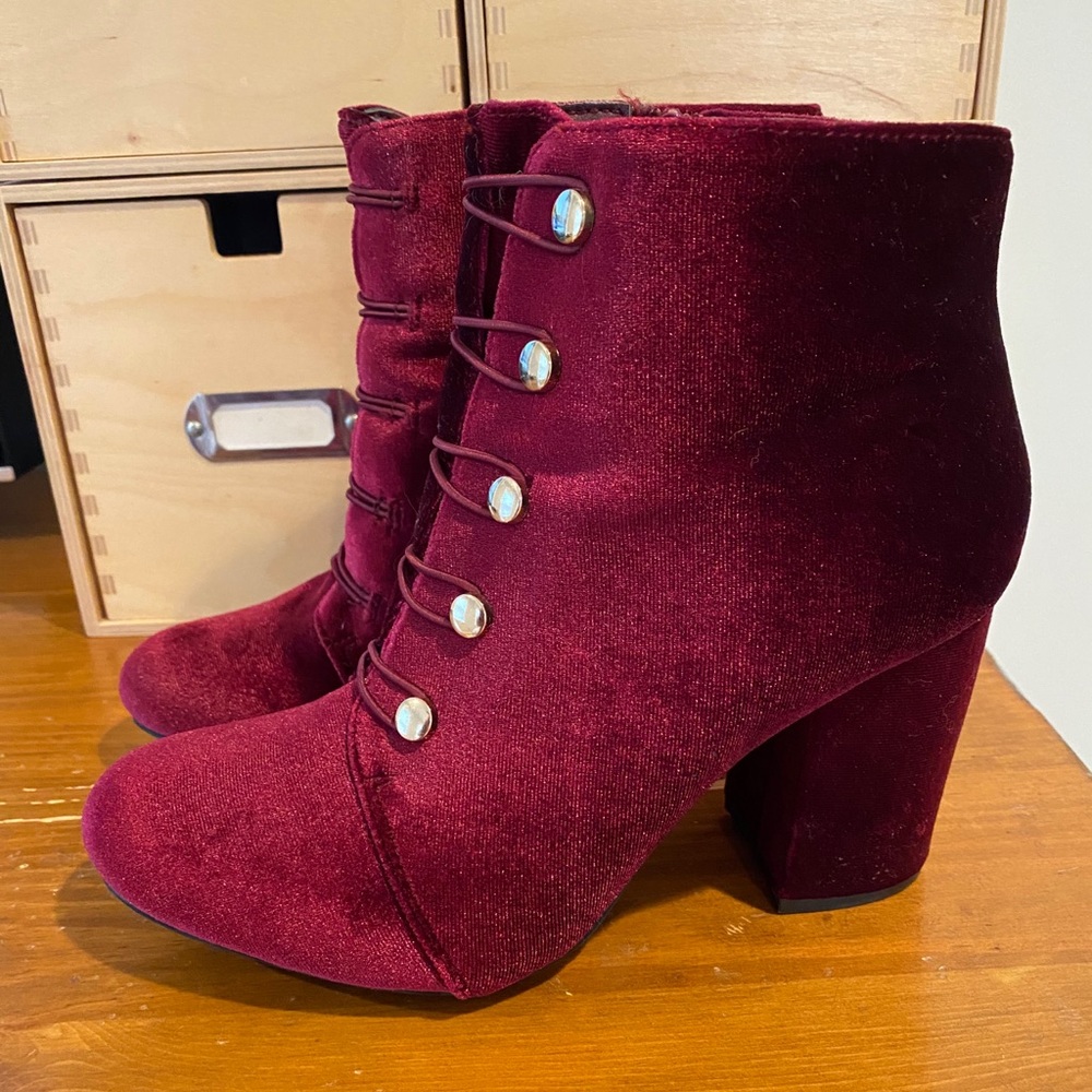 Size 7 burgundy booties. NWOT